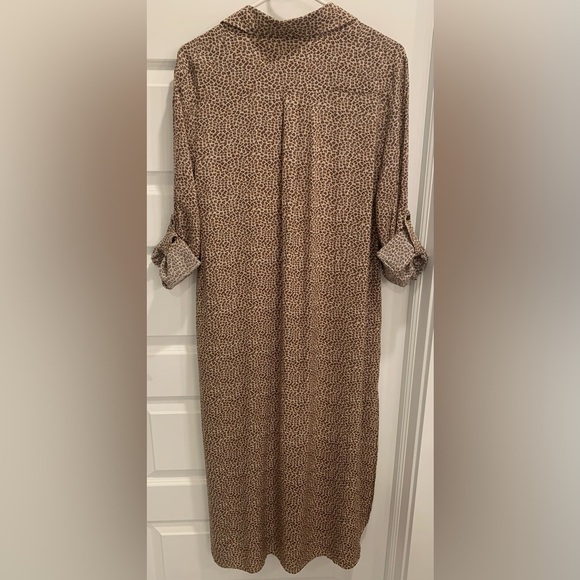 Dress Forum Cheetah Print Long Sleeve Shirt Dress - Picture 5 of 10